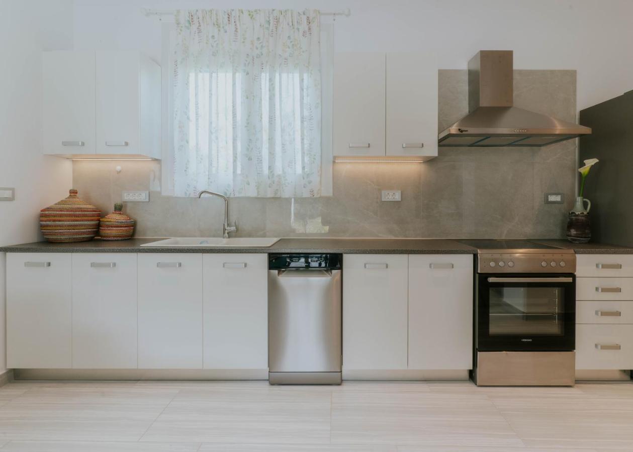 Kaliva Residence Kalamákion エクステリア 写真
